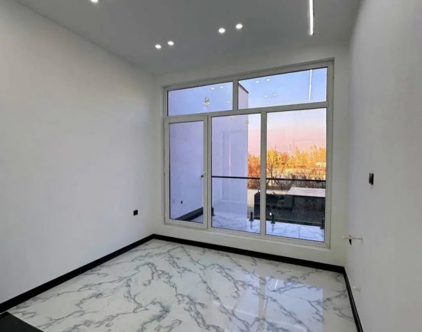 خرید ویلا دوبلکس مدرن ۳۰۰ متری استخردار شهرک برند | ۳۰۰ متر