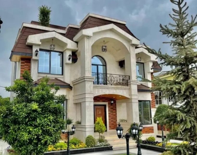 خرید ویلا نما انگلیسی استخردار در شهرک برند سعادت آباد | ۵۰۰ متر