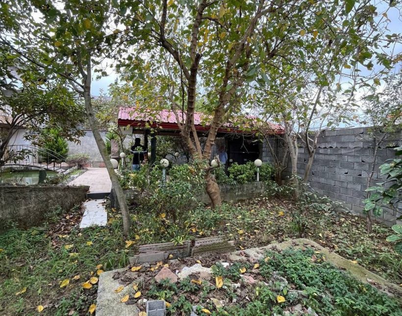 خرید ویلا باغ استخردار آهودشت چمستان شهرکی با سند تک برگ | 450 متر