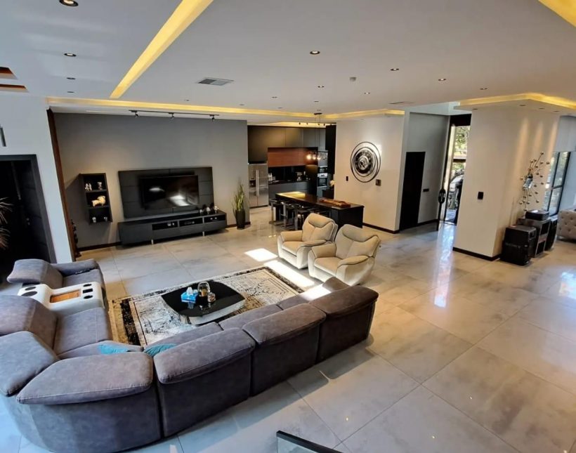 خرید ویلا دوبلکس استخر دار و مبله چمستان | ۴۰۰ متر