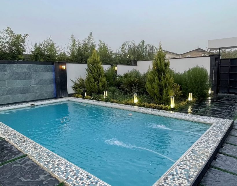 خرید ویلا کرد آباد نور ۳۵۰ متری مدرن استخردار شهرکی | ۳۵۰ متر