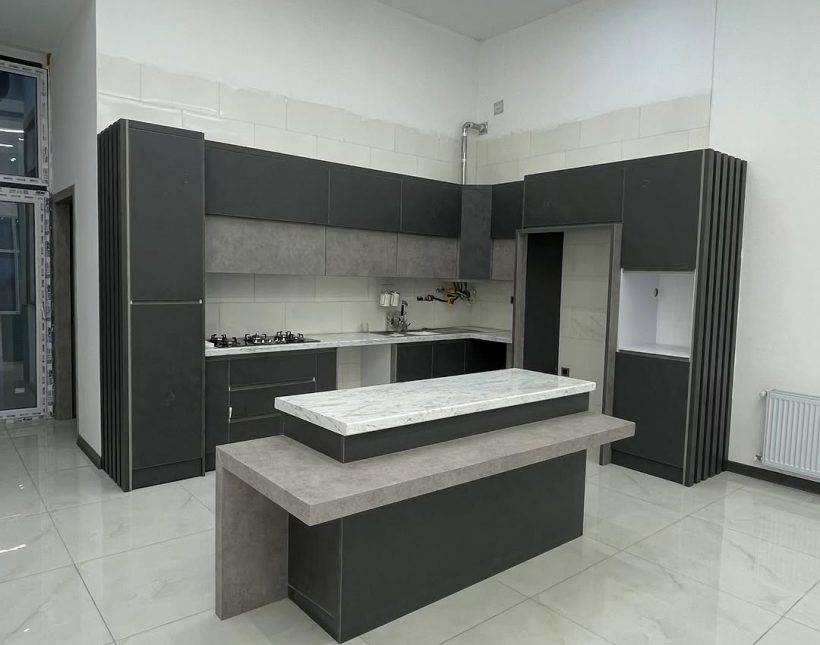 خرید ویلا کرد آباد نور ۳۵۰ متری مدرن استخردار شهرکی | ۳۵۰ متر