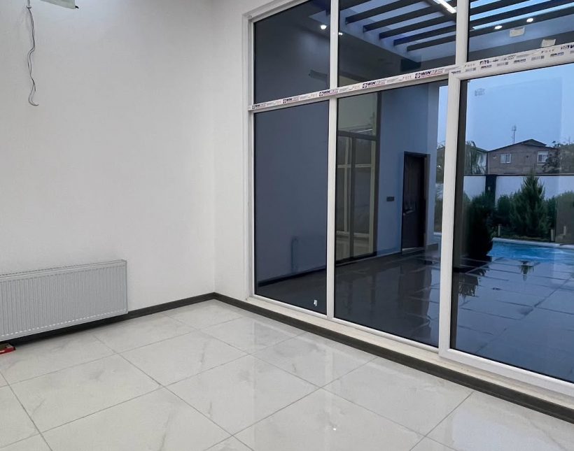 خرید ویلا کرد آباد نور ۳۵۰ متری مدرن استخردار شهرکی | ۳۵۰ متر