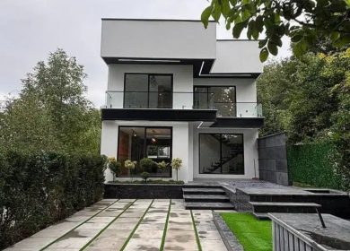 خرید ویلا در شمال ۳۰۰ متری مدرن استخردار شهرک برند جنگلی | ۳۰۰ متر