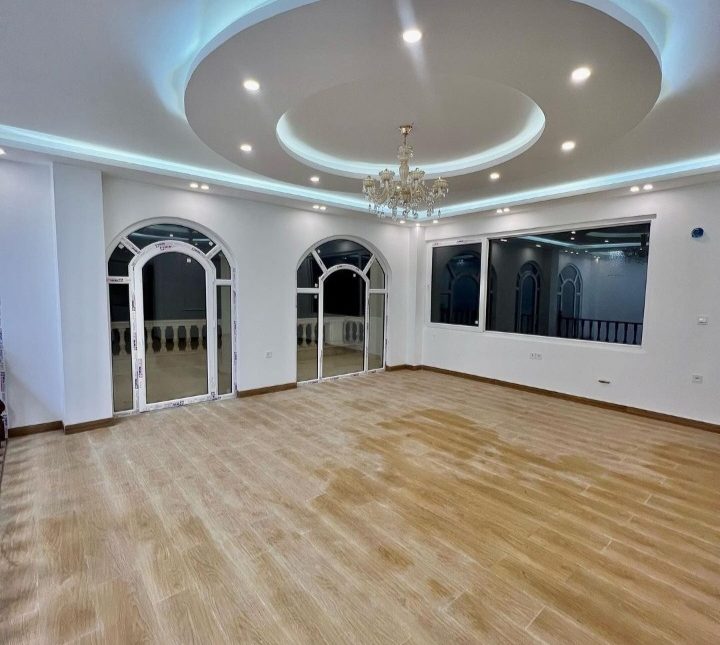 خرید کاخ ویلا کلاسیک استخر داخلی جاده جنگلی ایزدشهر سند دار | ۳۰۰ متر