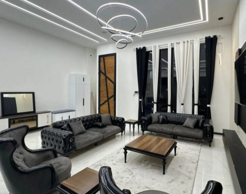 خرید ویلا الیمالات نور ۳۰۰ متری استخردار فول فرنیش شهرکی | ۳۰۰ متر