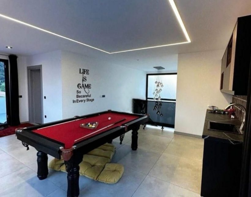 خرید ویلا گنجیاب نور ۳۵۰ متری دوبلکس استخردار شهرک جنگلی | ۳۵۰ متر