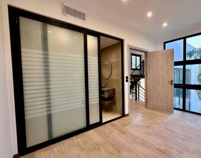 خرید ویلا در نور ۳۵۰ متری مدرن هوشمند استخردار | ۳۵۰ متر