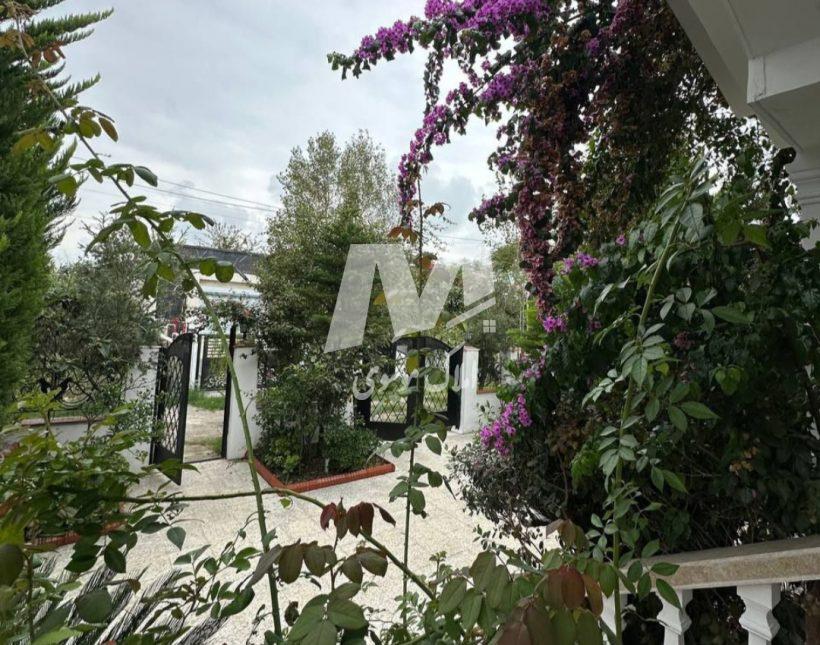 خرید ویلا در چمستان ۲۵۰ متری نما رومی سند دار شهرک جنگلی | ۲۵۰ متر