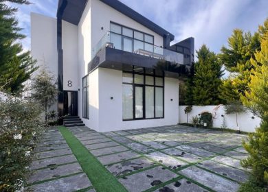 خرید ویلا در نور ۲۵۰ متری دوبلکس مدرن فول فرنیش سند دار | ۲۵۰ متر