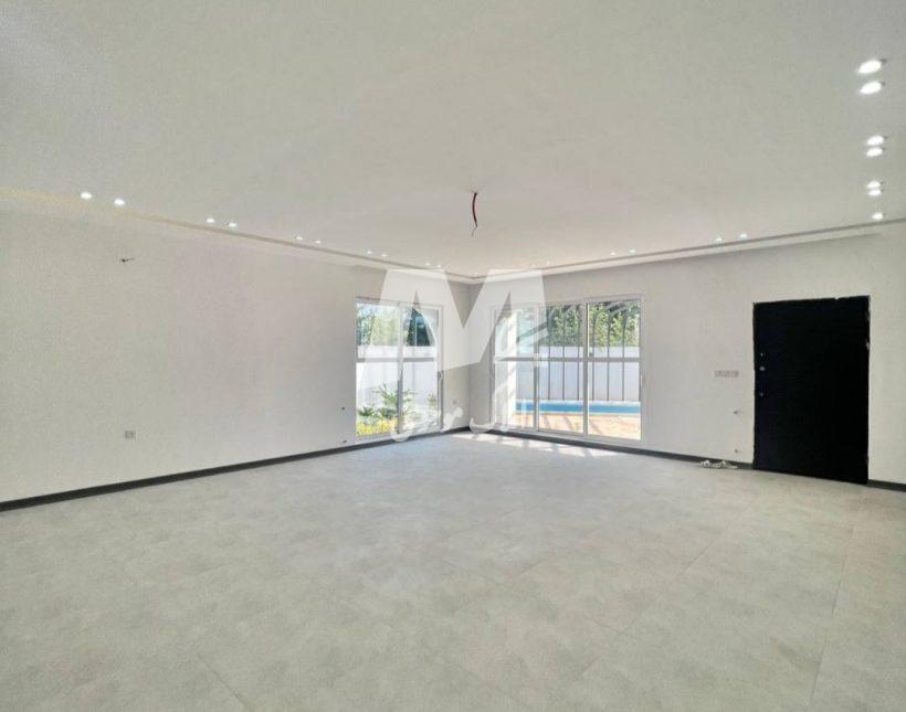 خرید ویلا در نور ۳۵۰ متری مدرن استخردار شهرک برند | ۳۵۰ متر