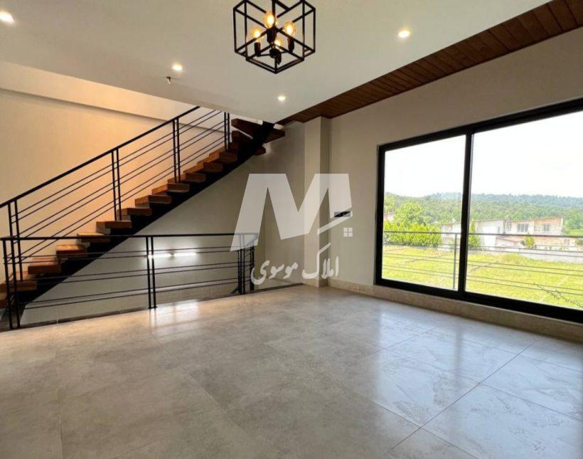 خرید ویلا امیرآباد چمستان ۳۰۰ متری تریبلکس مدرن استخردار | ۳۰۰ متر