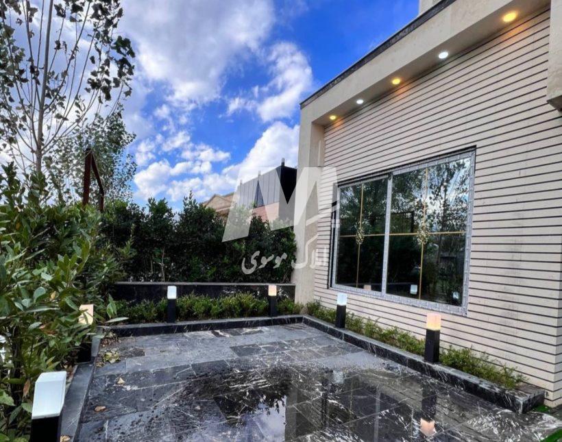 خرید ویلا در نور ۳۰۰ متری مدرن استخردار شهرک برند جنگلی | ۲۵۰ متر