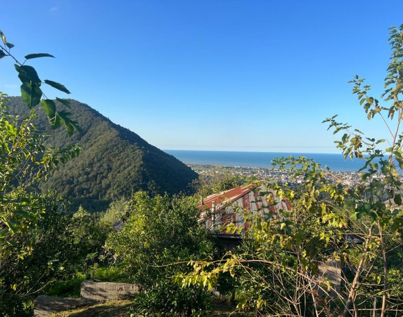 فروش قطعه 147 متری با چشم انداز همه جانبه در رامسر زیبا | 147 متر