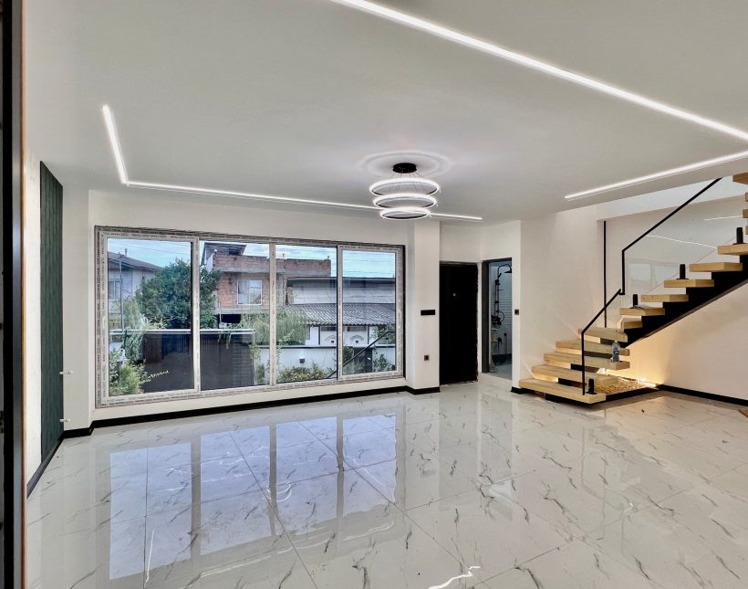 خرید ویلا تریبلکس ۱۵۰ متری آمل سایچ محله | ۱۵۰ متر