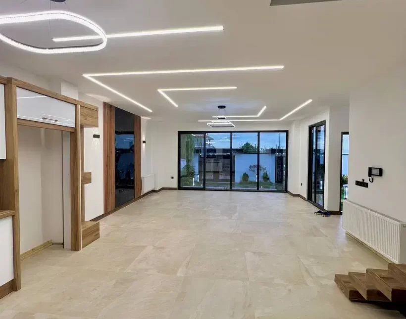 خرید ویلا دوبلکس استخر چهار فصل و سند دار نوشهر | ۲۶۰ متر