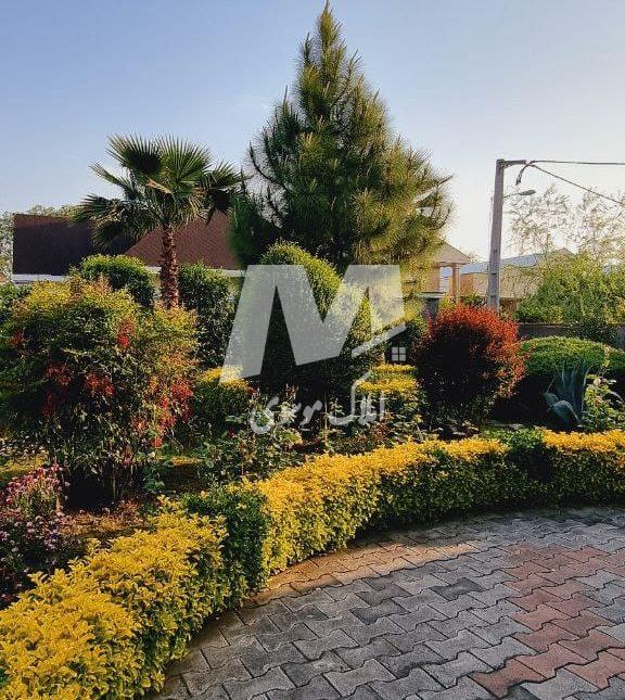 فروش باغ ویلا سرسبز ۴۰۰ متری شهرک برند ایزخورده نور | ۴۰۰ متر