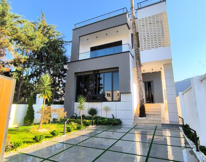 فروش ویلا دوبلکس مدرن استخردار در سیسنگان نخ شمال نوشهر | ۲۵۰ متر