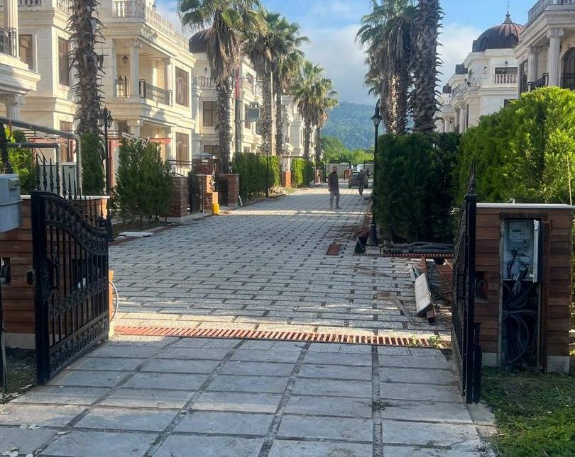 خرید ویلا کلاسیک نما مدرن جنگلی 3 خواب و جکوزی 500 متری | 500 متر