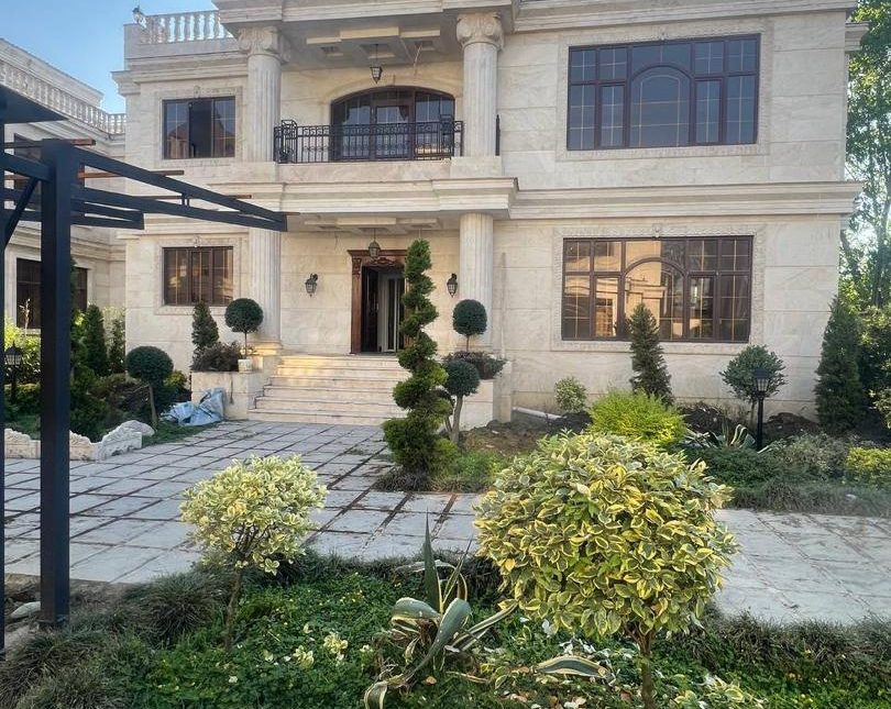 خرید ویلا کلاسیک نما مدرن جنگلی 3 خواب و جکوزی 500 متری | 500 متر