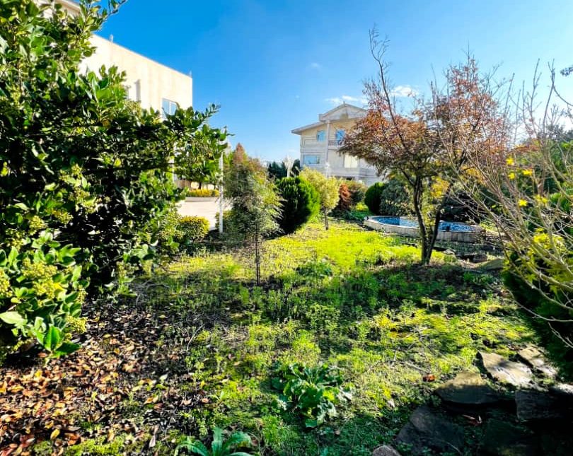 خرید ویلا تریبلکس اسخردار سونا جکوزی 1300 متری | 1300 متر