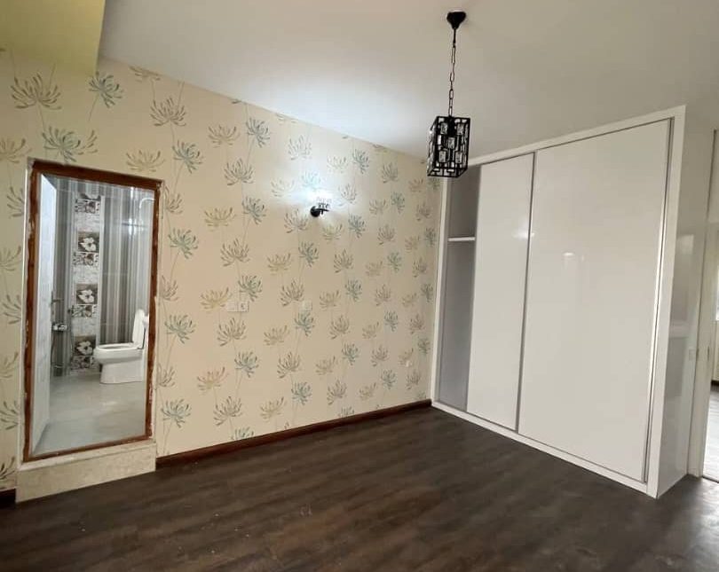 خرید ویلا تریبلکس اسخردار سونا جکوزی 1300 متری | 1300 متر