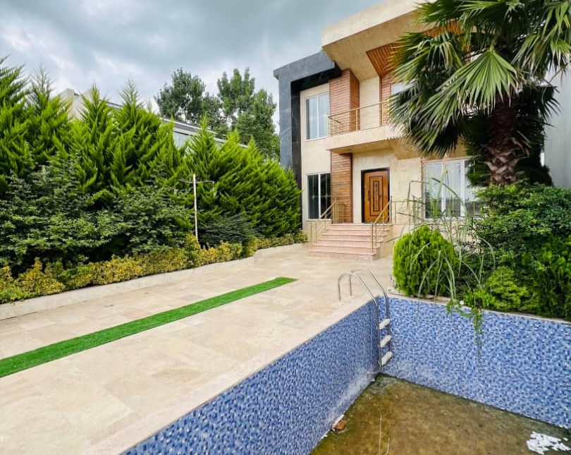 خرید ویلا دوبلکس نما مدرن استخر دار 300 متری سائیج محله آمل | 300 متر