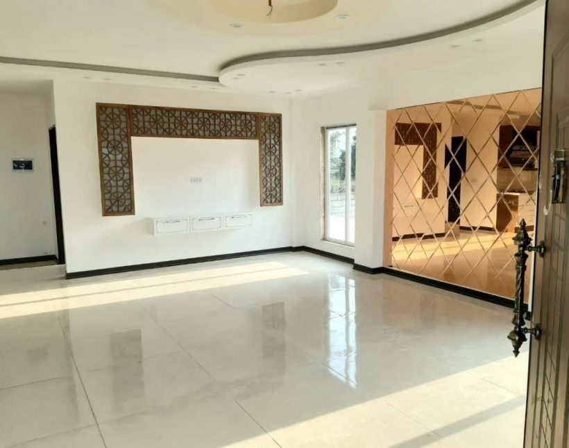 خرید ویلا دوبلکس نما مدرن استخر دار 300 متری سائیج محله آمل | 300 متر