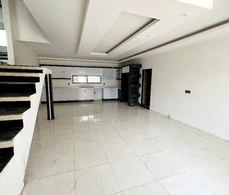 خرید ویلا استخردار 3خواب 400 متری جاده کلوده چمستان | 400 متر