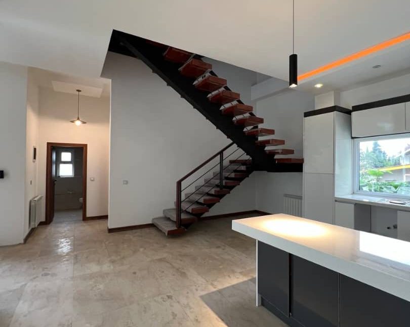 خرید ویلا دوبلکس نما مدرن نوساز ساحلی 500 متری | 500 متر