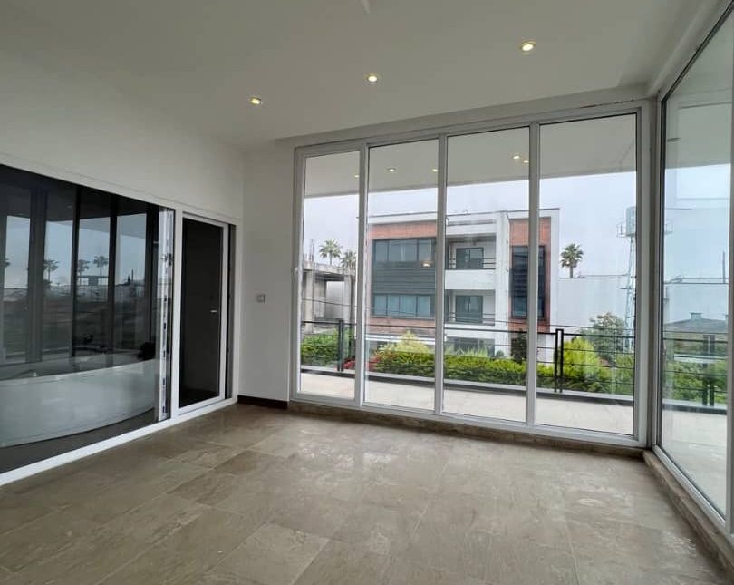 خرید ویلا دوبلکس نما مدرن نوساز ساحلی 500 متری | 500 متر