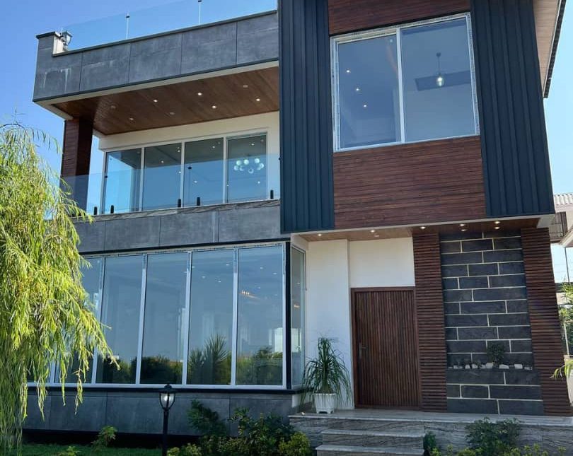 خرید ویلا دوبلکس نما مدرن روف گاردن ویو ابدی 340 متری | 300 متر