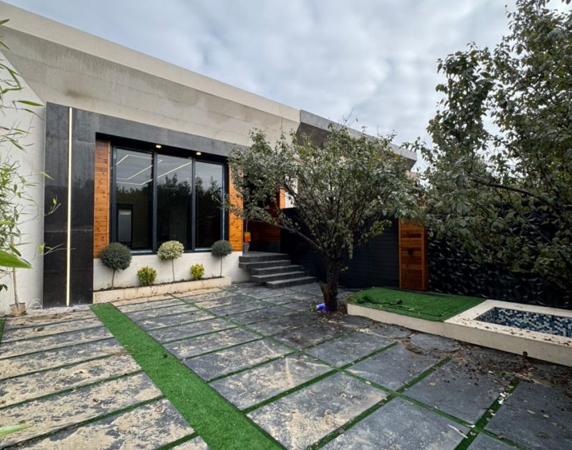 خرید ویلا باغ با جکوزی مدارک کامل 160 متری چمستان | 160 متر