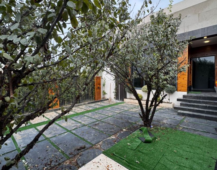 خرید ویلا باغ با جکوزی مدارک کامل 160 متری چمستان | 160 متر