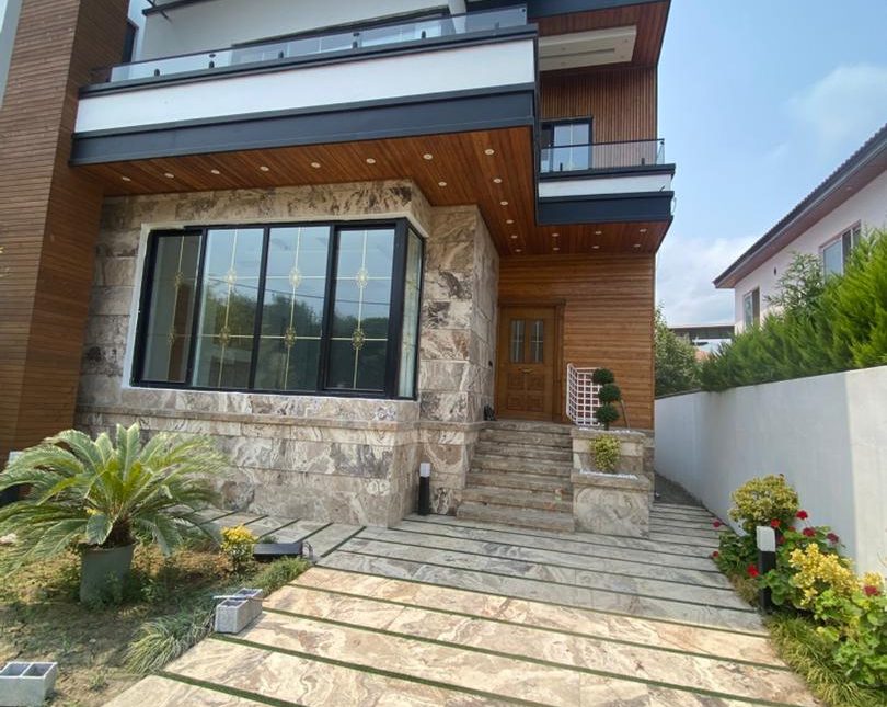 خرید ویلا دوبلکس نما مدرن استخر دار روف ویو جنگلی | 260 متر