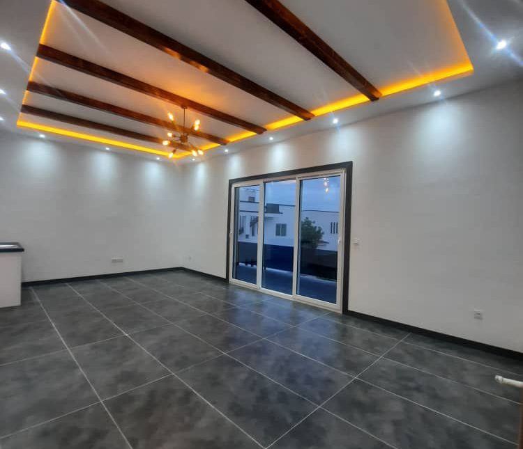 خرید ویلا دوبلکس استخر چهار فصل سند تک برگ 320 متری | 305 متر