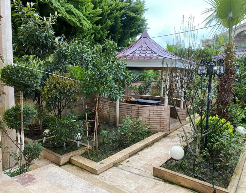 خرید ویلای ۳۰۰متری شهرکی با سند تکبرگ در سعادت‌آباد چمستان | ۳۰۰ متر