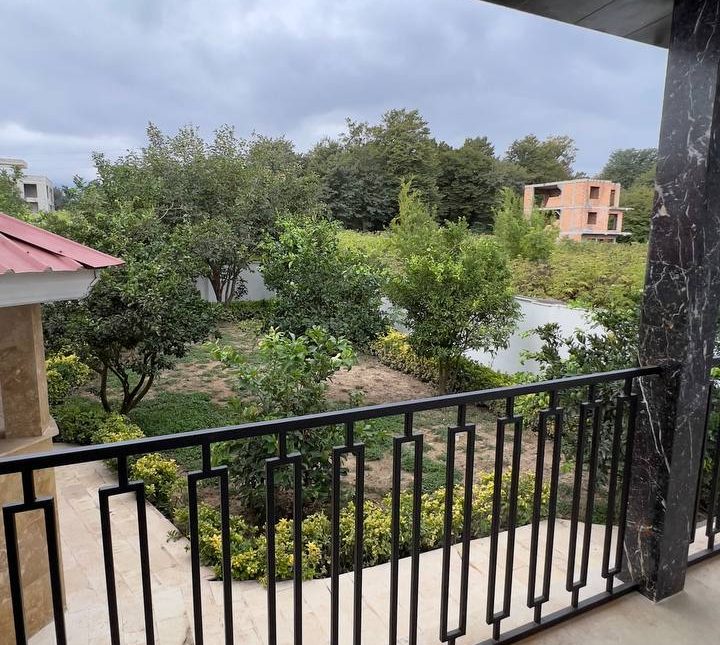 خرید ویلا باغ سه خواب سند شش دانگ 700 متری نور | 700 متر