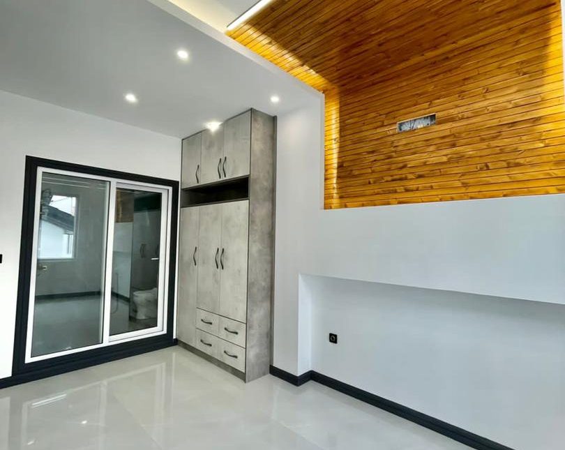 خرید ویلا استخردار فول امکانات 450 متری ونوش نوشهر | 350 متر