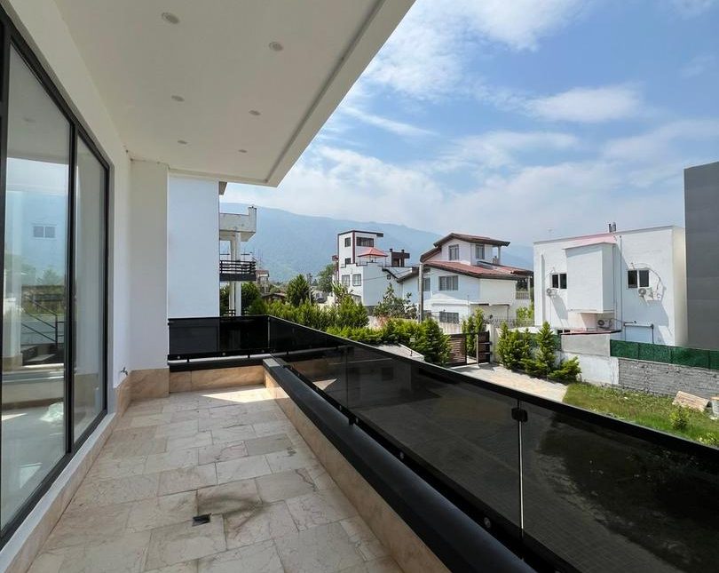 خرید ویلا دوبلکس نوساز با ویو فوق العاده دریا و جنگل 340متری سیسنگان نوشهر | 250 متر