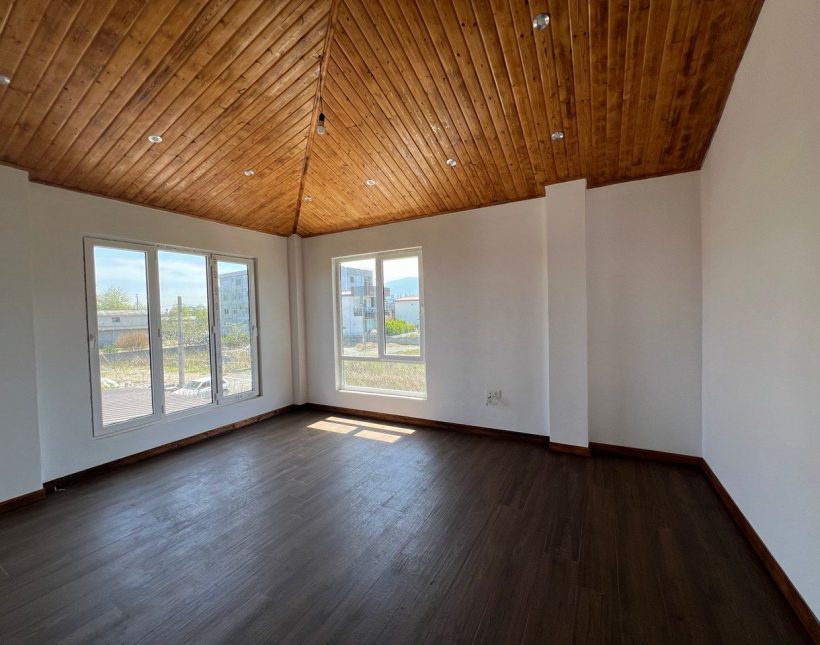 خرید ویلا دوبلکس استخر دار نوساز سند تک برگ 455متری عالم کلا نوشهر | 455 متر