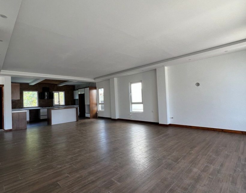 خرید ویلا دوبلکس استخر دار نوساز سند تک برگ 455متری عالم کلا نوشهر | 455 متر