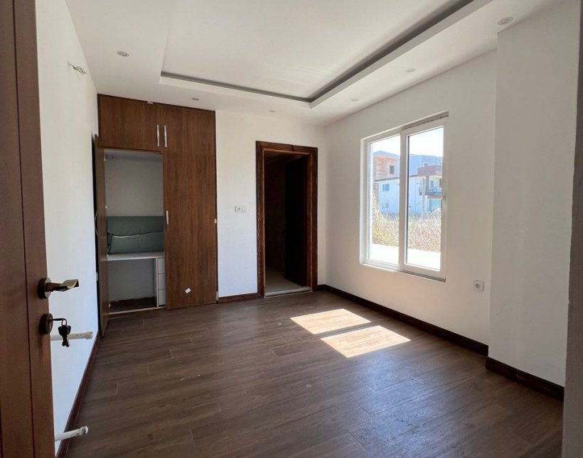 خرید ویلا دوبلکس استخر دار نوساز سند تک برگ 455متری عالم کلا نوشهر | 455 متر