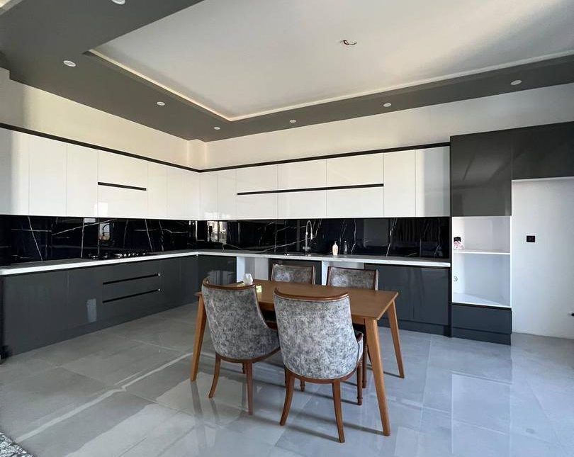 خرید ویلا دوبلکس نوساز استخردار 420متری ونوش نوشهر | 310 متر