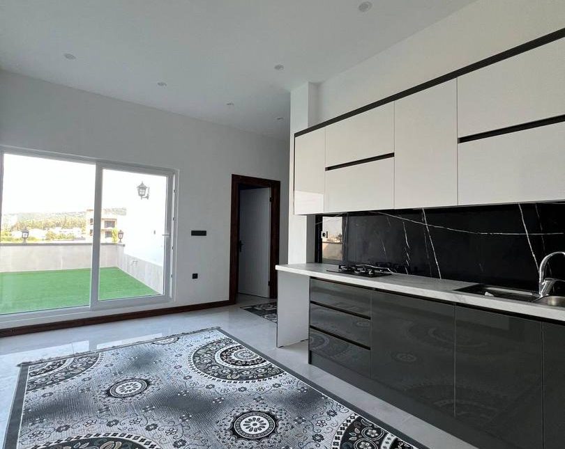 خرید ویلا دوبلکس نوساز استخردار 420متری ونوش نوشهر | 310 متر