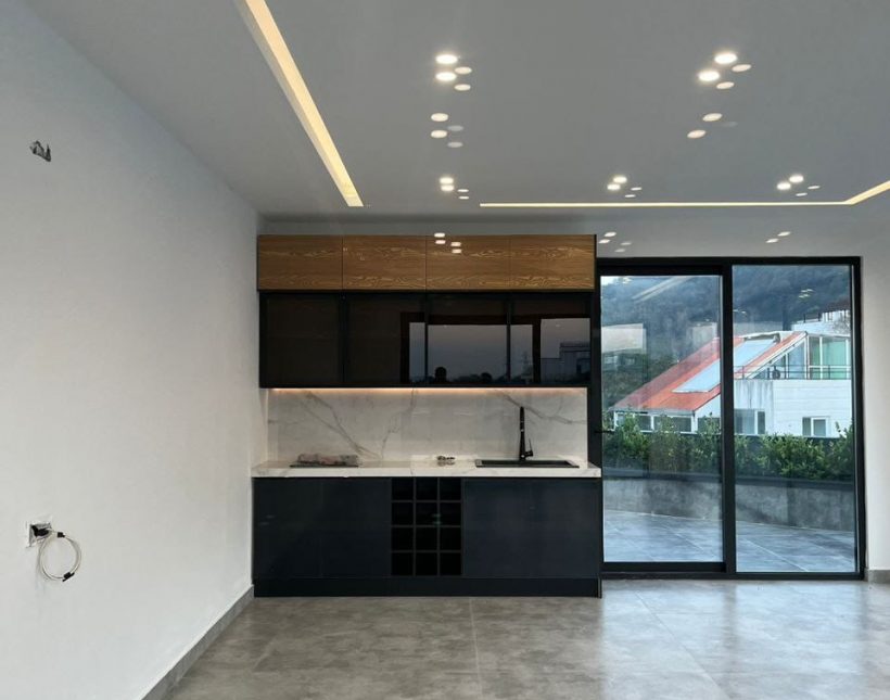 خرید ویلای مدرن ۴۰۰ متری سند دار دامنه جنگل نارنج بن نوشهر | ۲۷۰ متر