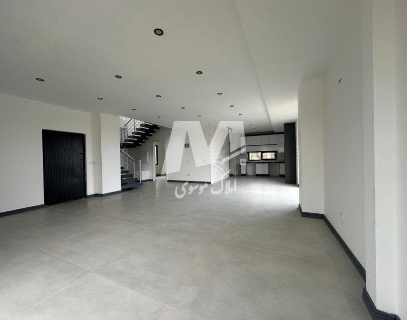 خرید ویلا دوبلکس چهار خواب مدارک کامل 230 متری رویان | 230 متر