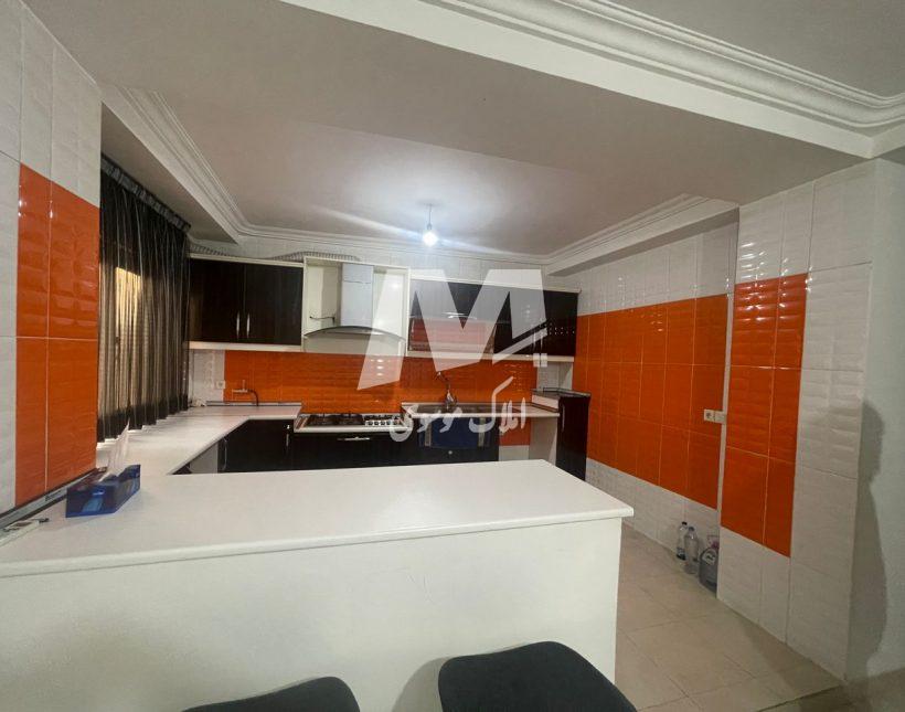 فروش آپارتمان شهری ۲ خواب مرکز شهر طبقه اول نورگیر عالی | ۰ متر