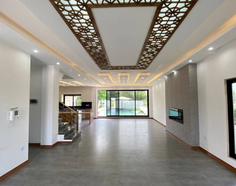 فروش ویلا مدرن و لاکچری استخردار ۵۰۰ متر بنا سعادت آباد | ۵۰۰ متر