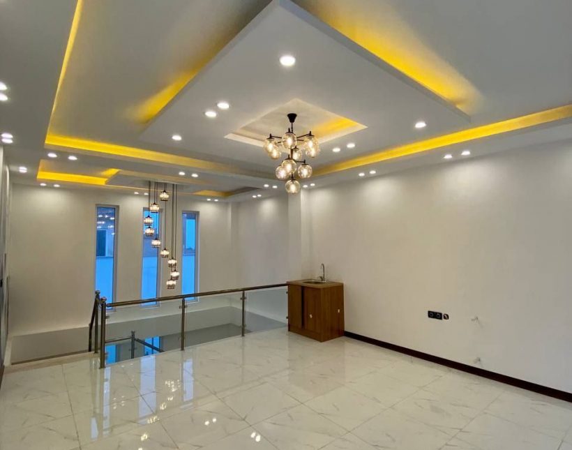 خرید ویلا لوکس لاکچری استخر دار۴۵۰ متر بنا میرنا | ۳۰۰ متر